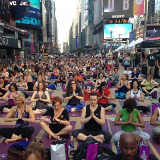 Yoga-off:  NYC vs Vancouver new york, Latest News new york, we love new york