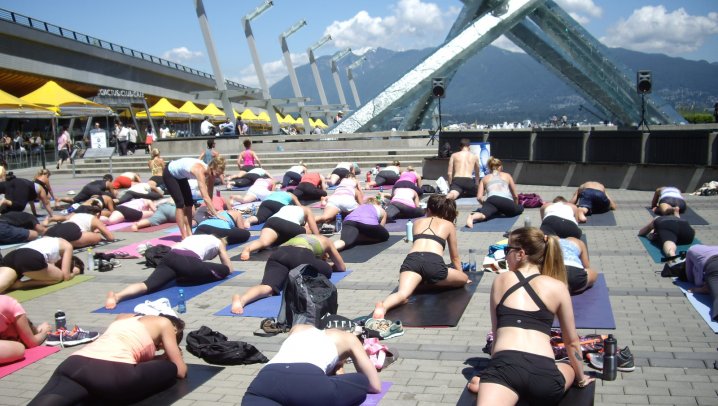 Yoga-off:  NYC vs Vancouver new york, travel to new york